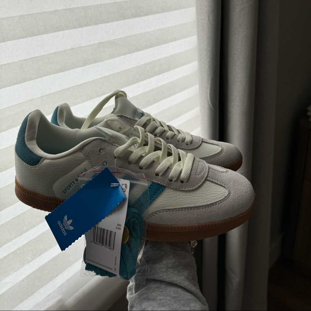 Adidas Sambas